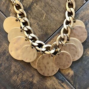 🍌 BANANA REPUBLIC gold coin necklace 🖤